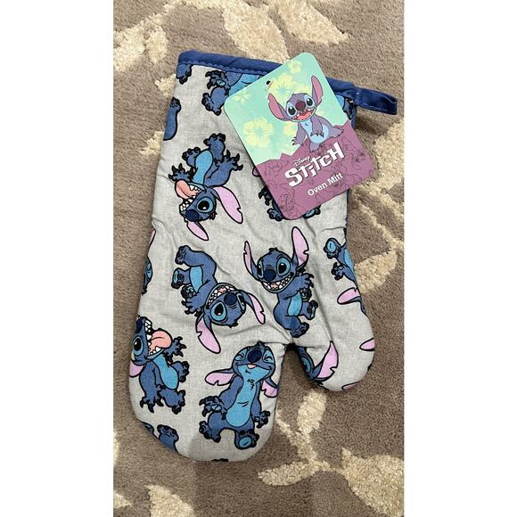 Stitch All Over Print Oven Mitt - Picture 1 of 2